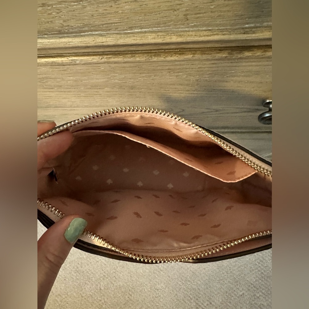 Kate Spade - Picture 5 of 5